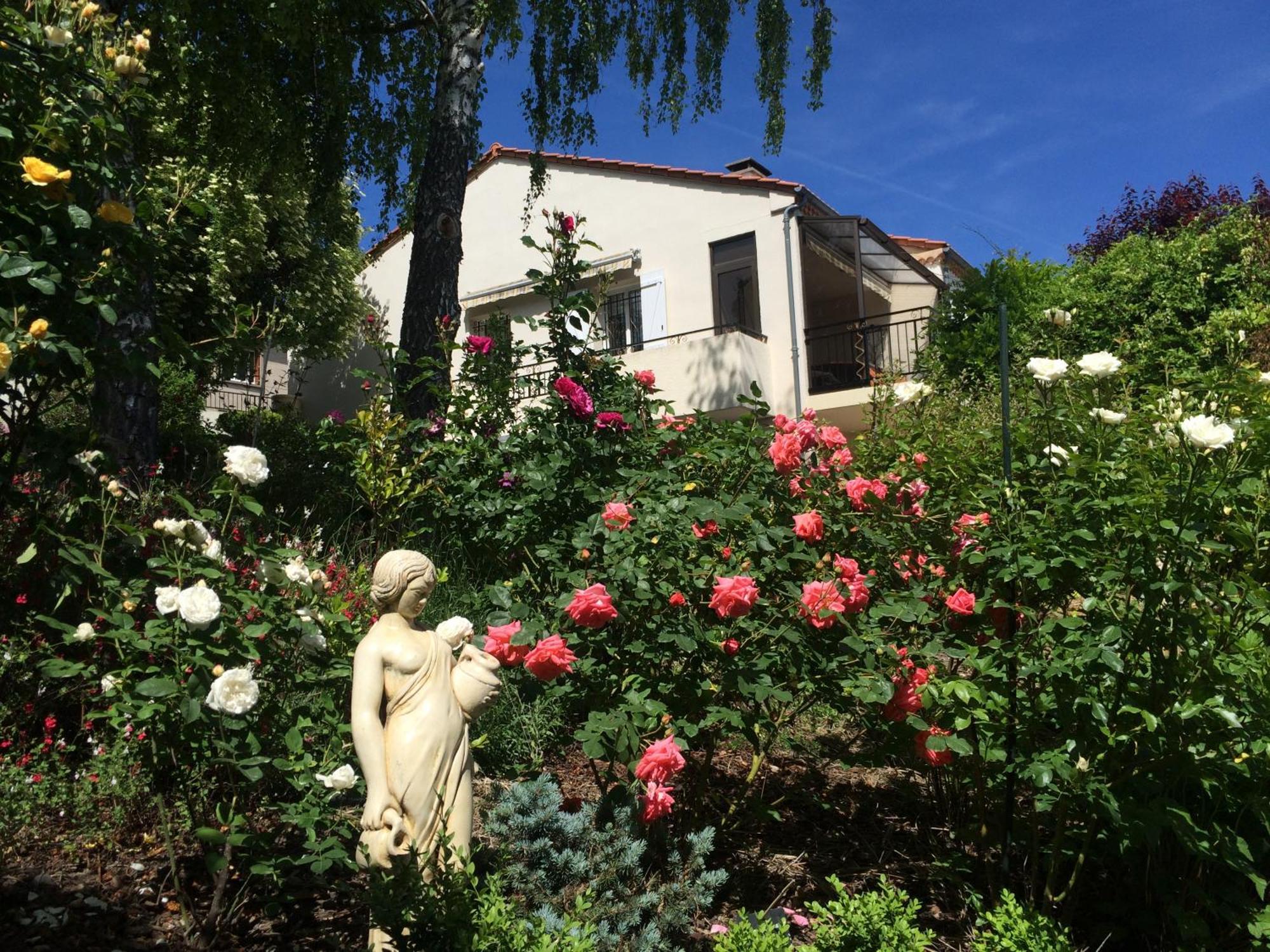 La Villa Victoria Auvergne Cournon-d'Auvergne Exteriér fotografie